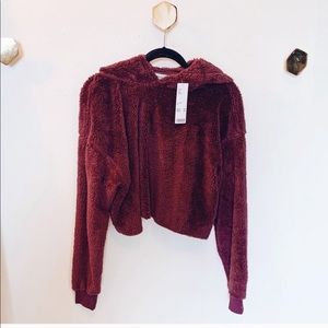 🔥URBAN OUTFITTERS 🤩Teddy Fleece Cropped Hoodie
